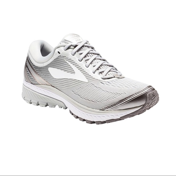 brooks ghost 10 size 7.5